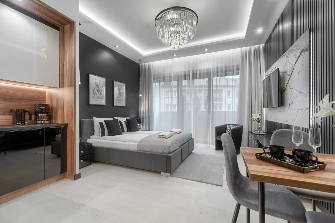 Margi Tokyo Lux Balcony Pool Sauna Апартаменти